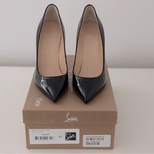 Christian Louboutin Pigalle
100 mm Pumps - Patent calf leather - Black